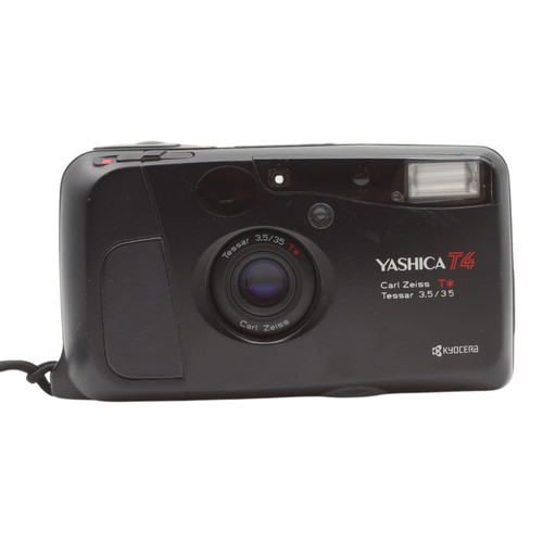 Yashica compact camera analog - yashica,